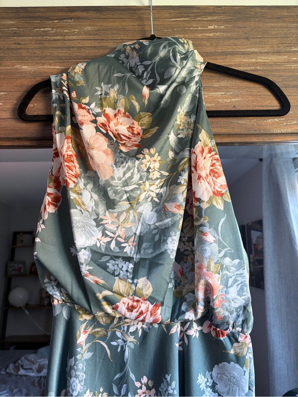 Hello Molly Faking It Floral Satin Midi Dress - Picture 5 of 9